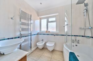 Photo 17- click for photo gallery